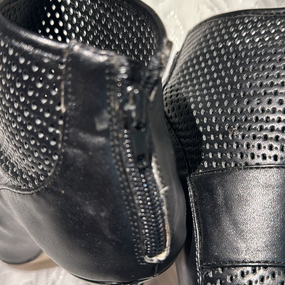 Isabella Rue black size 9 booties - Picture 7 of 9